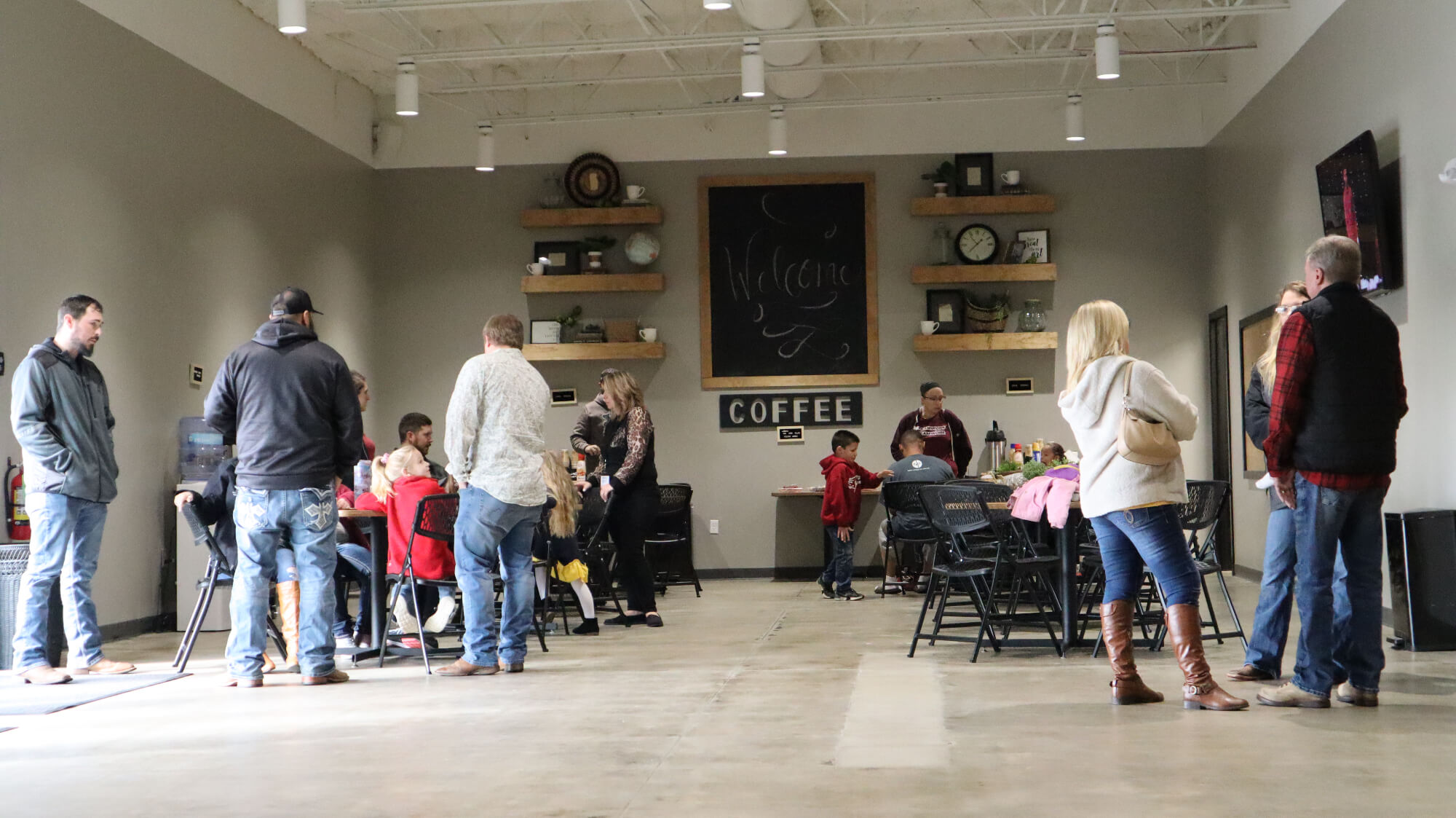 people in a coffee shop